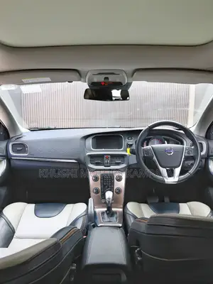 Volvo V40 2013 Brown