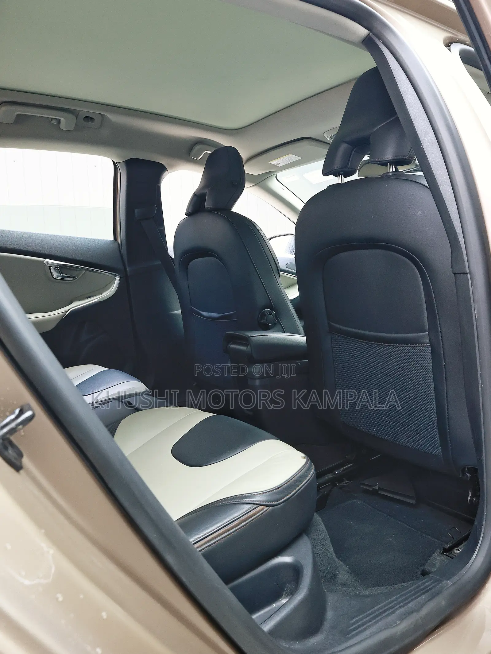 Volvo V40 2013 Brown