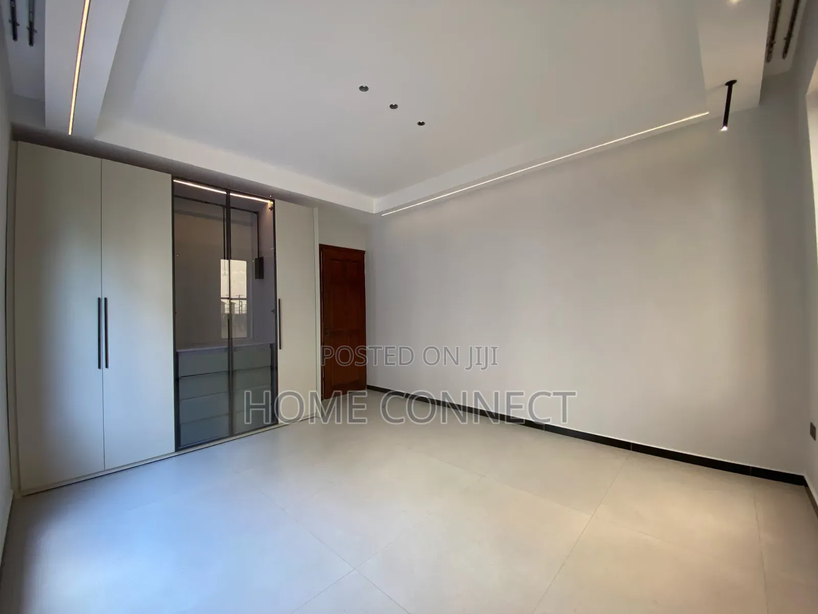 2bdrm Apartment in Kisaasi Bahai, Central Division for rent