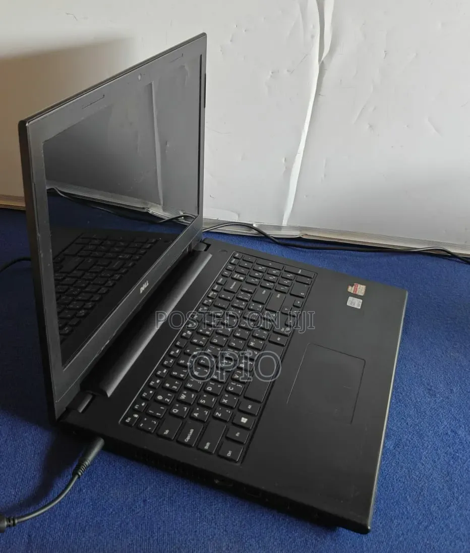 Laptop Dell Inspiron 15 3542 4GB Intel Core i3 HDD 512GB