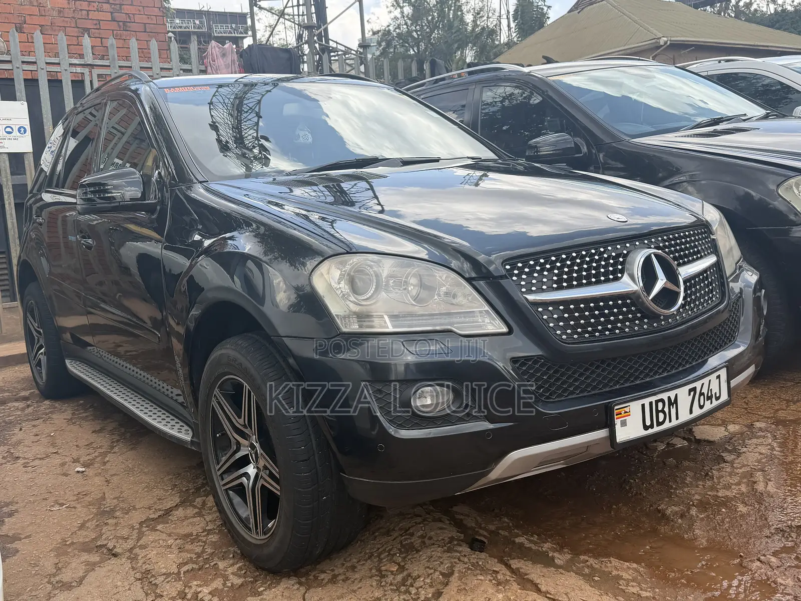 Mercedes-Benz M Class 2010 Black