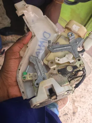Harrier Ordinary Rear Door Lock Actuator
