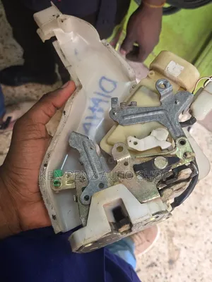 Harrier Ordinary Rear Door Lock Actuator