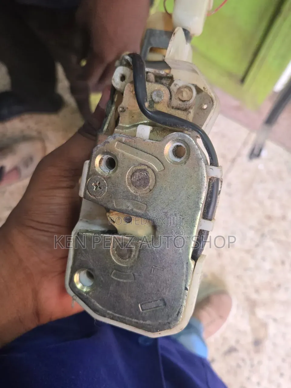 Harrier Ordinary Rear Door Lock Actuator