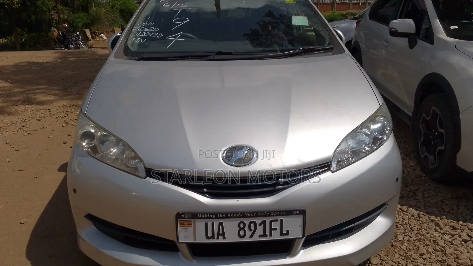 Toyota Wish 2012 Silver