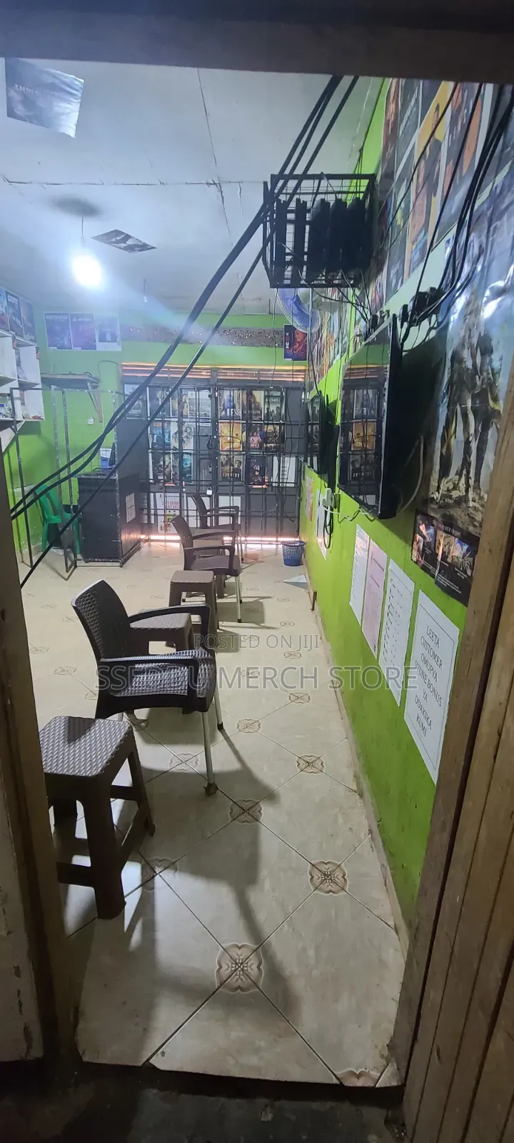 Complete Gaming Shop Equipment Setup for Sale