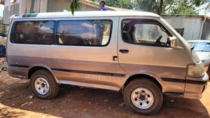 Toyota HiAce 1994 Grey