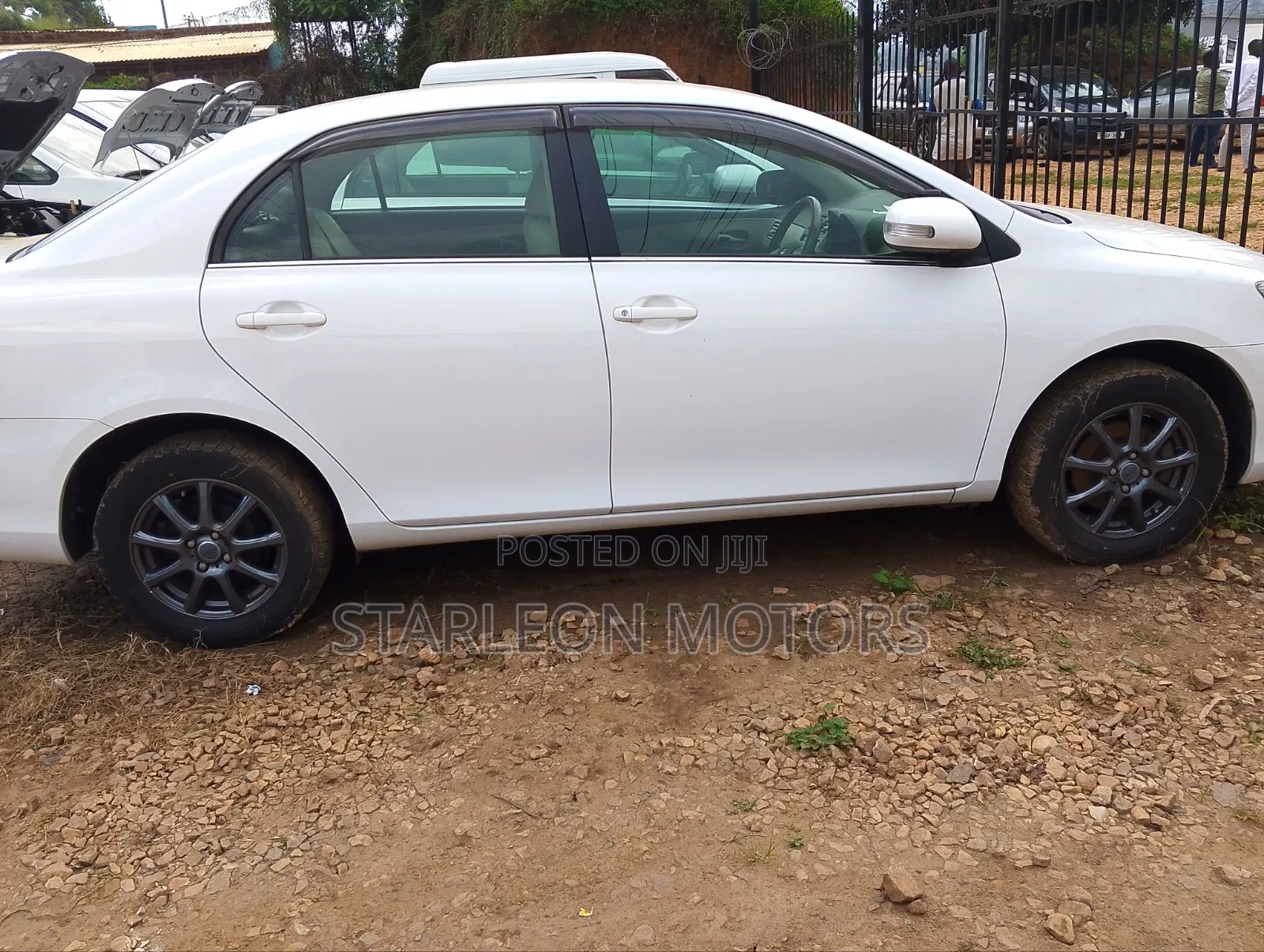 Toyota Axio 1.5 G 2WD 2011 White