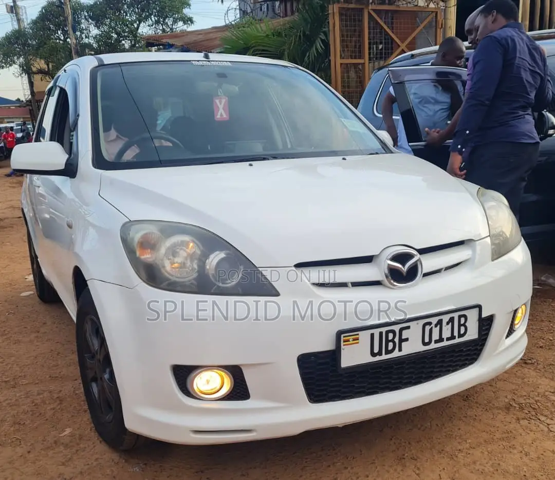 Mazda Demio 2005 White