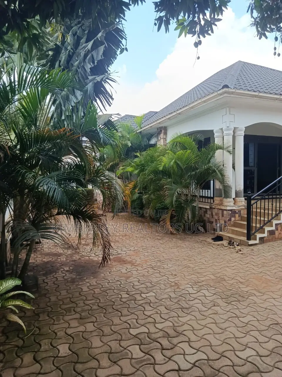 5bdrm House in Division A for sale
