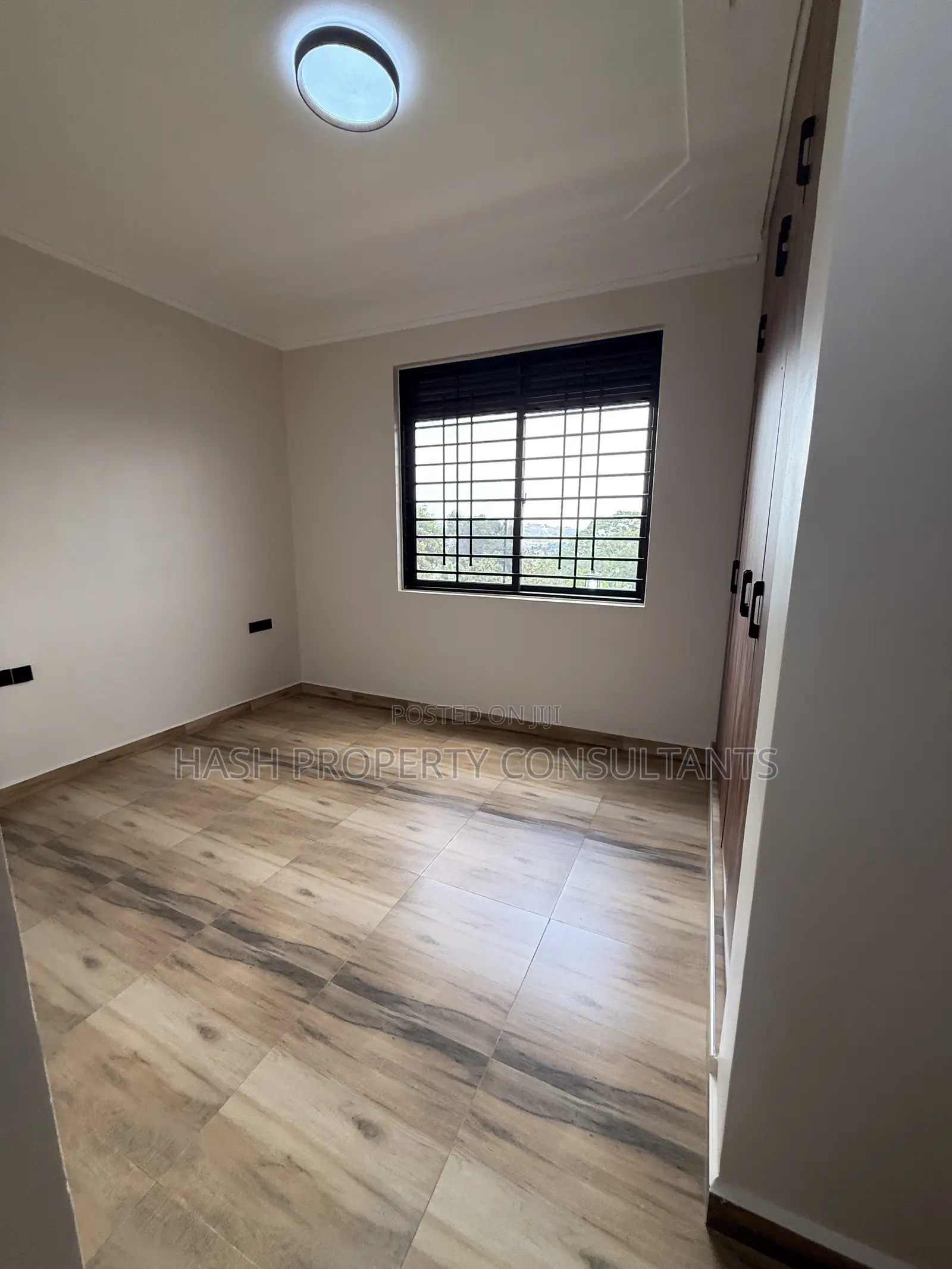 5bdrm House in Akright City, Central Division for sale