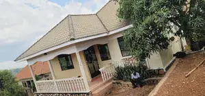3bdrm House in Division A for sale