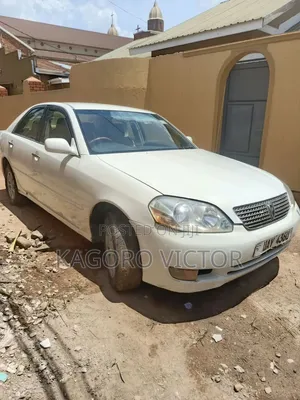 Toyota Mark II 2002 White