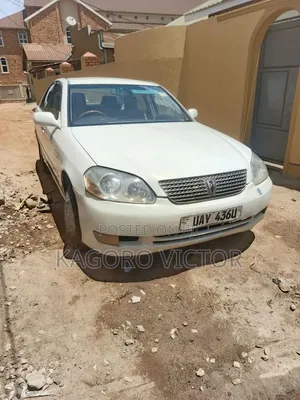 Toyota Mark II 2002 White