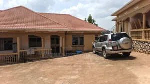 3bdrm Bungalow in Mbalwa, Kira for sale