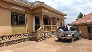 3bdrm Bungalow in Mbalwa, Kira for sale