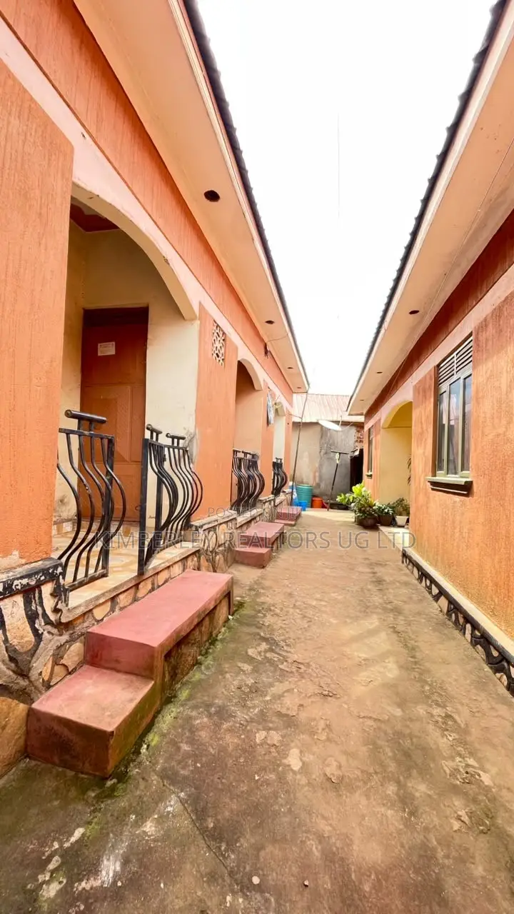 2bdrm Duplex in Division A for sale