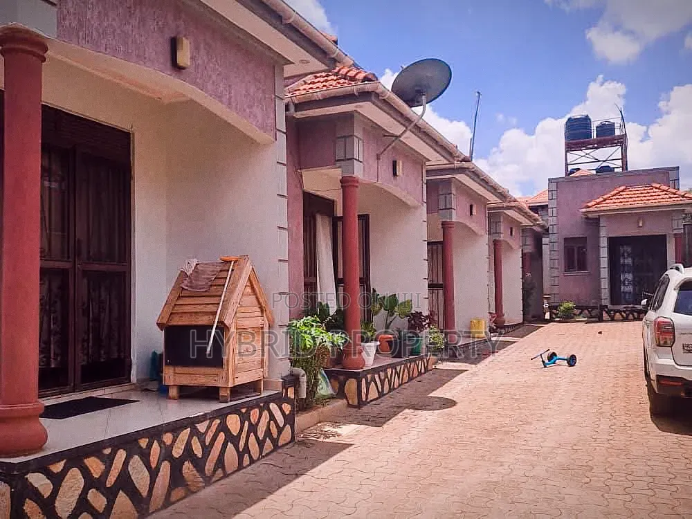6bdrm Apartment in Kira~Bulindo Along for sale
