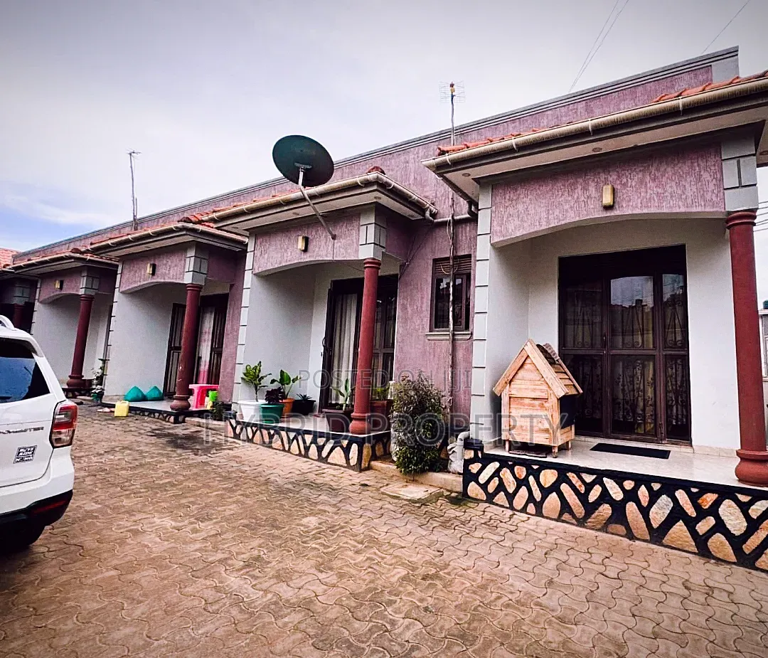 6bdrm Apartment in Kira~Bulindo Along for sale