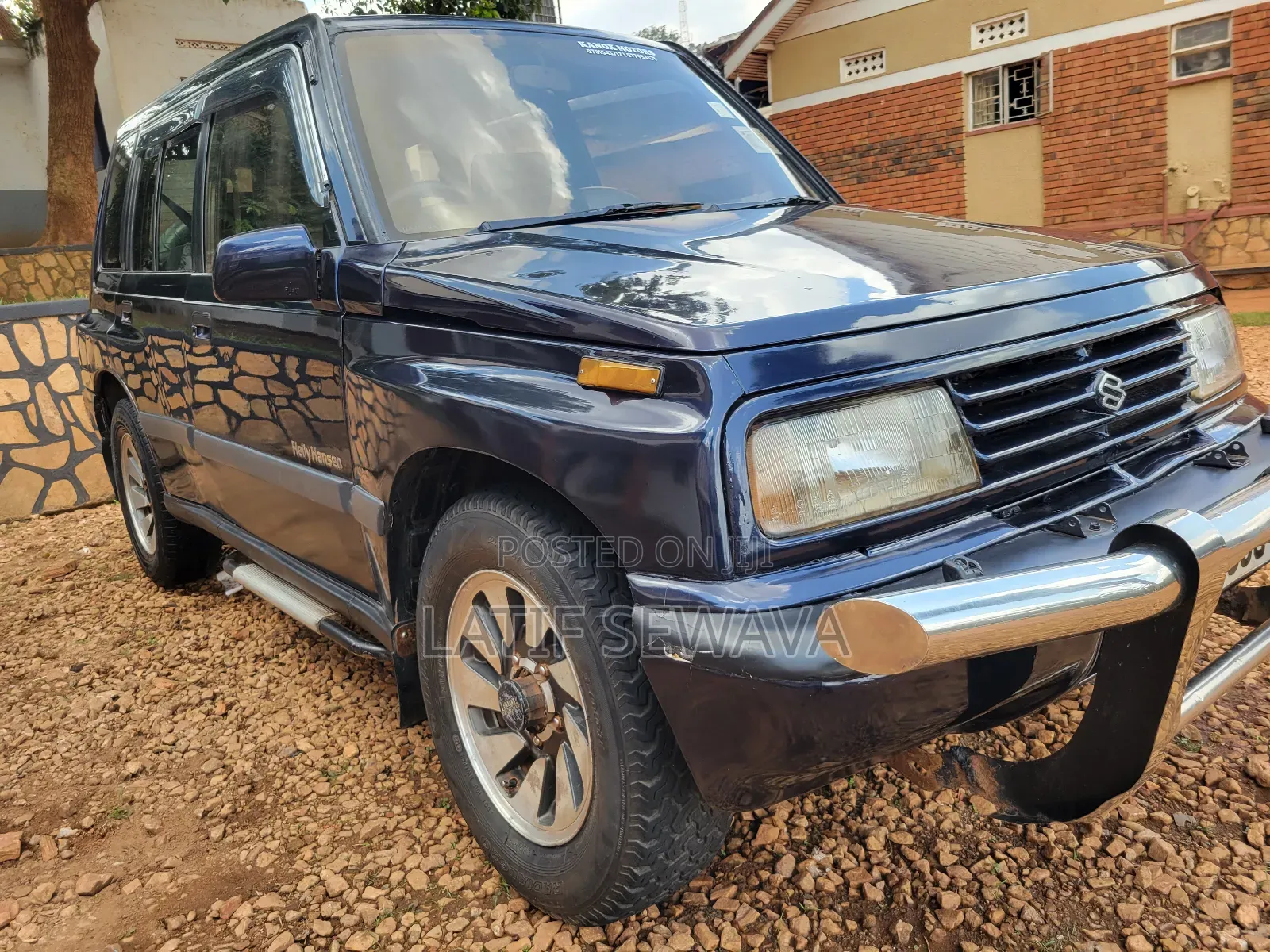 Suzuki Escudo 1995 Blue