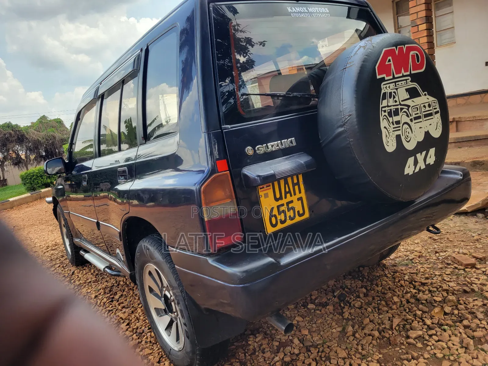 Suzuki Escudo 1995 Blue