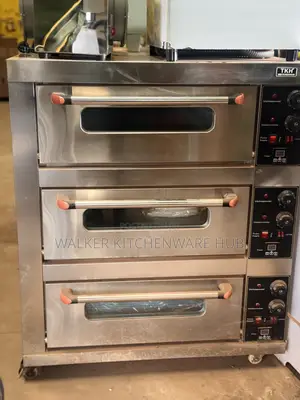 Tripple Deck 3-Trays Electric Pizza Oven