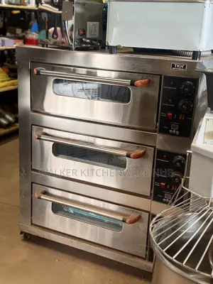 Tripple Deck 3-Trays Electric Pizza Oven