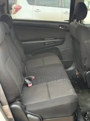 Toyota Wish 2006 White