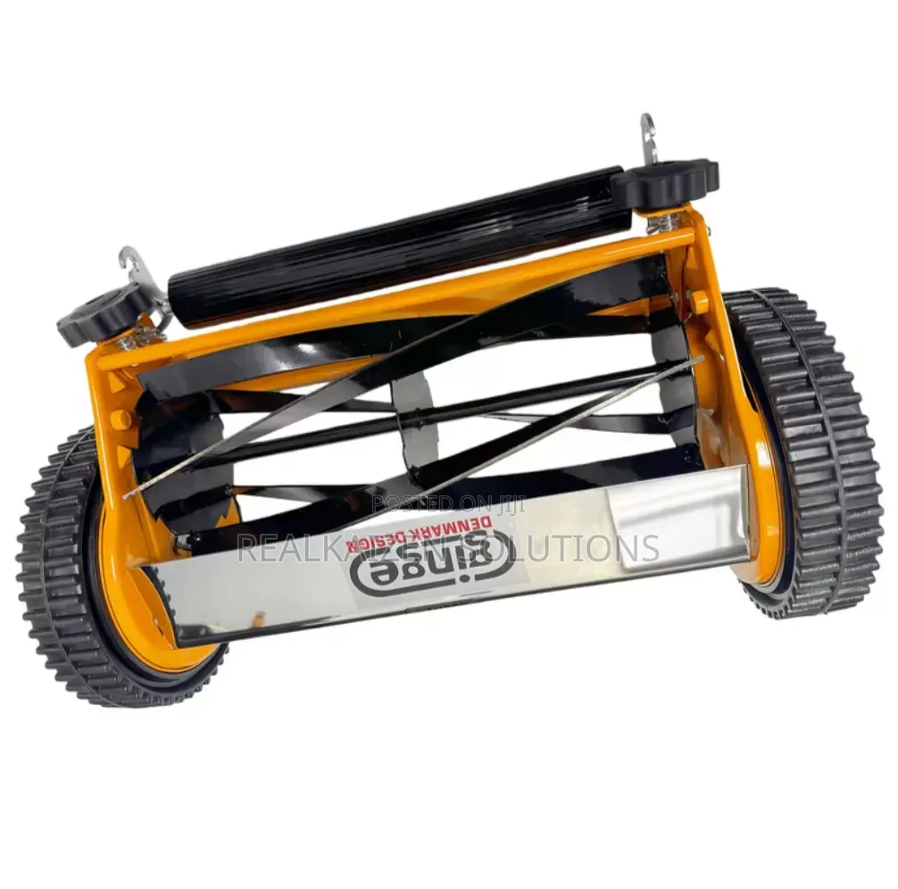 Denamrk GINGE Manual Push Reel Lawn Mower With Metallic Gears