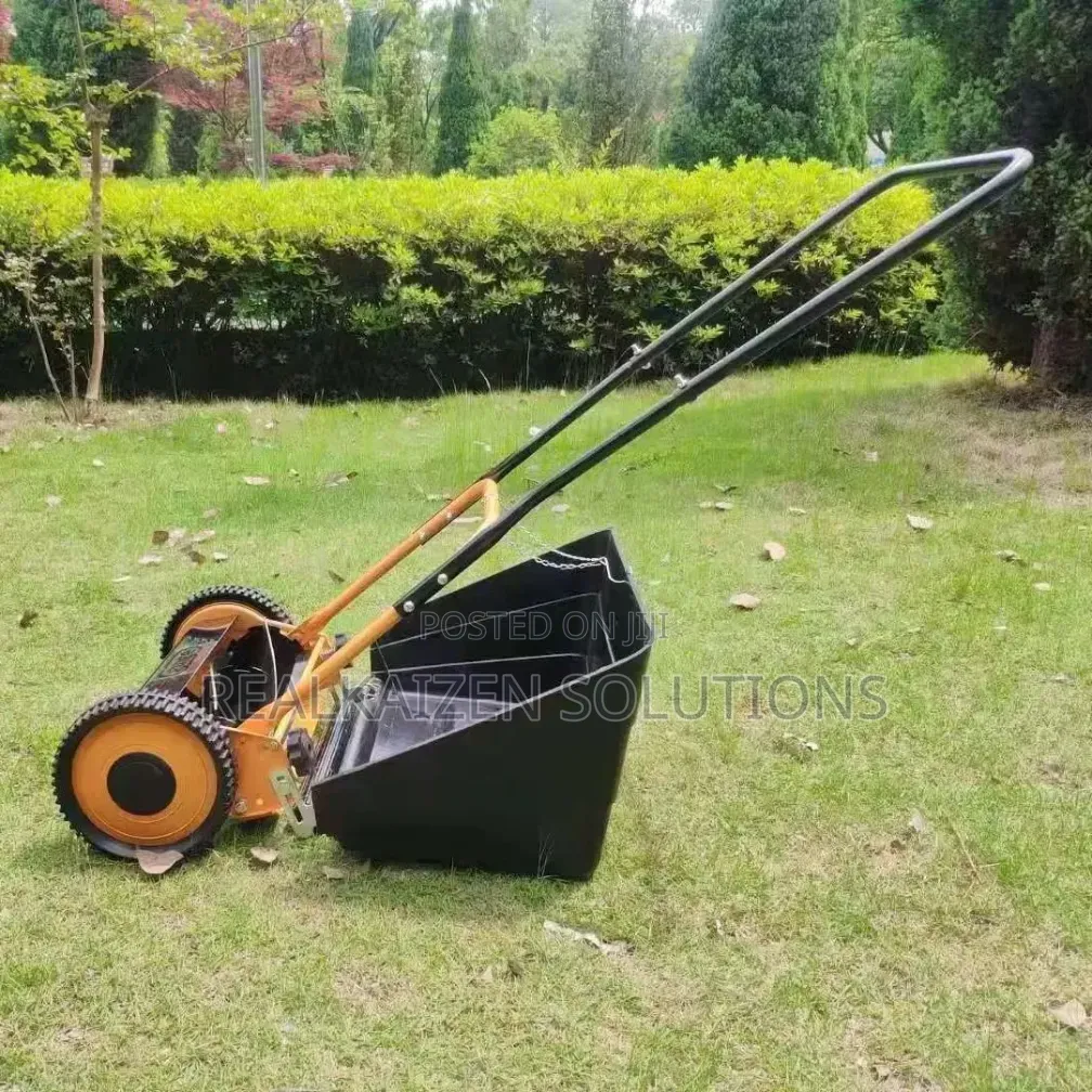 Denamrk GINGE Manual Push Reel Lawn Mower With Metallic Gears