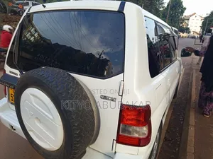 Mitsubishi Pajero IO 1999 White