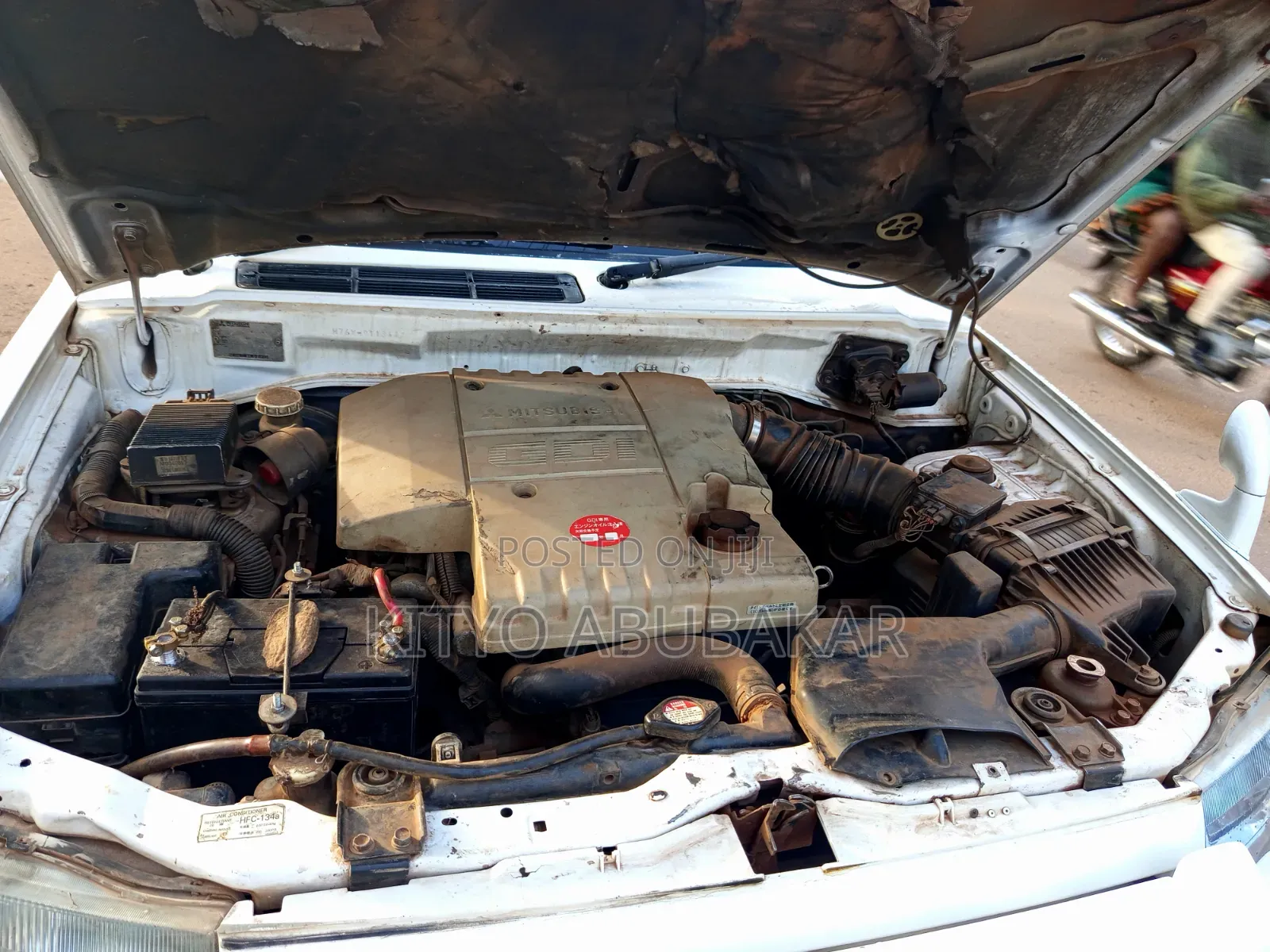 Mitsubishi Pajero IO 1999 White