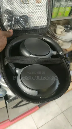 UK Daewoo Sonic Beat Pro Wireless Headphones.