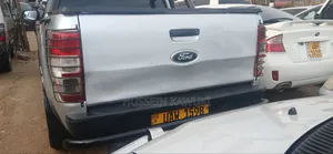 Ford Ranger 2004 White