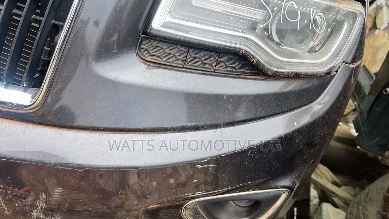 Jeep Grand Cherokkee 2015 Halfcut
