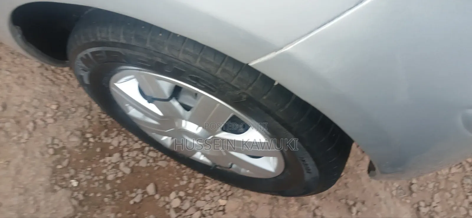 Toyota Vitz 2006 Silver