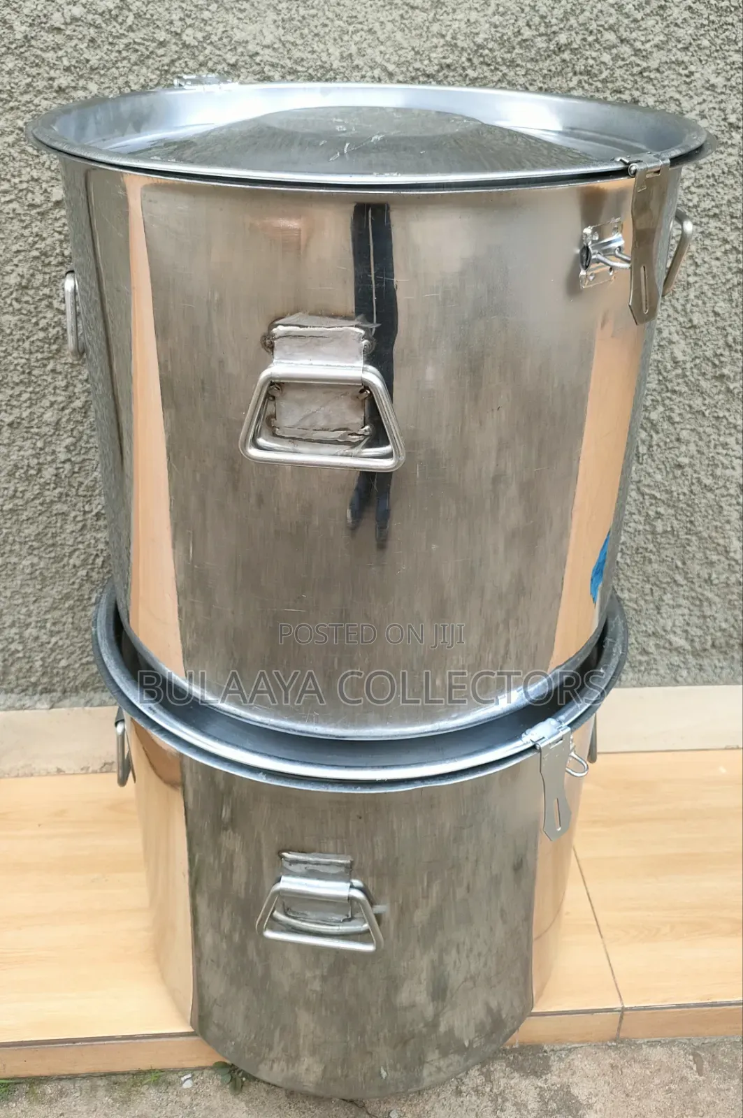 UK Used Large, Commercial-Grade 60L Stainless Containers/Saucepans.