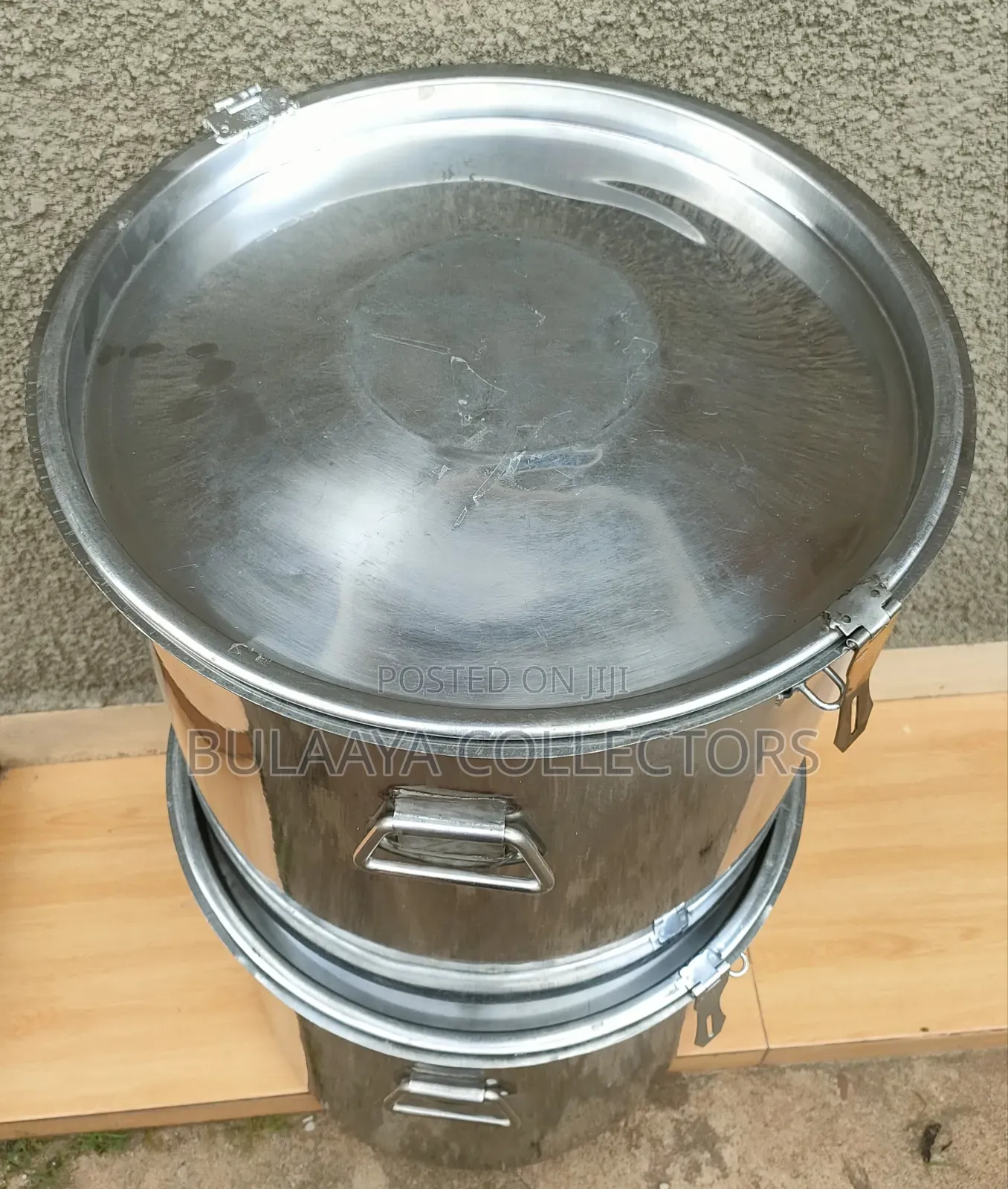 UK Used Large, Commercial-Grade 60L Stainless Containers/Saucepans.