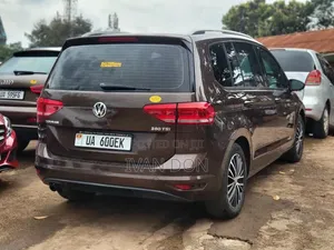 Car 2015 Brown