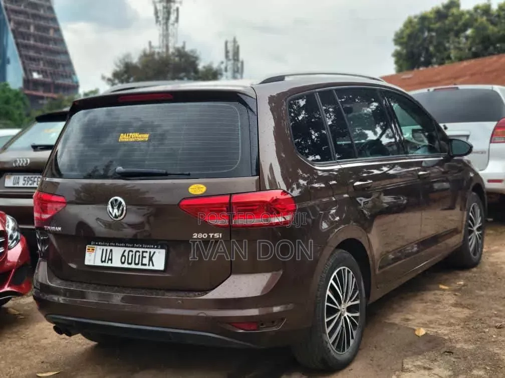 Car 2015 Brown