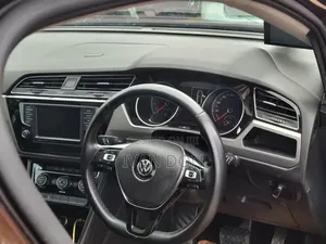 Car 2015 Brown