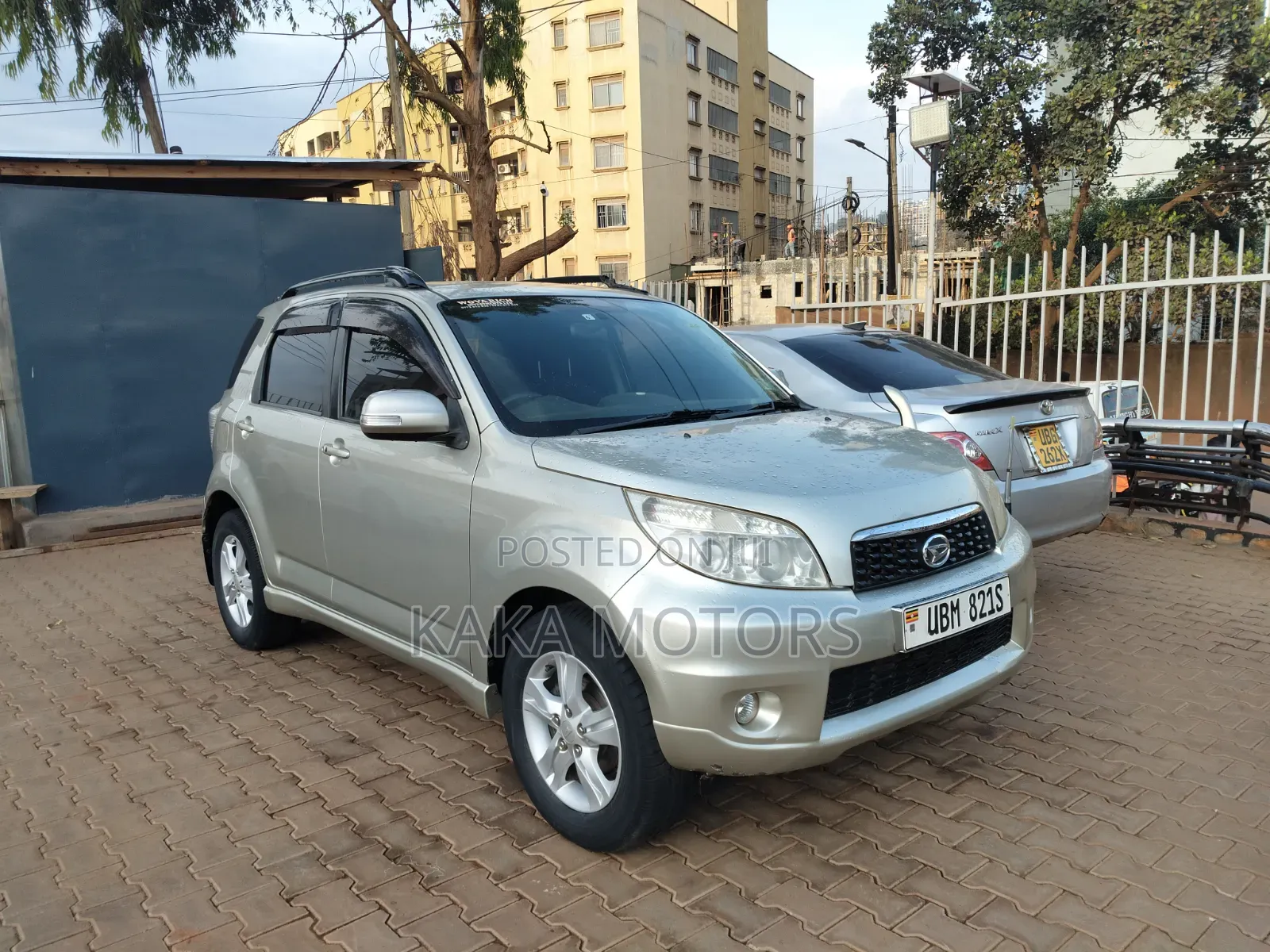 Toyota Rush 2008 Gold