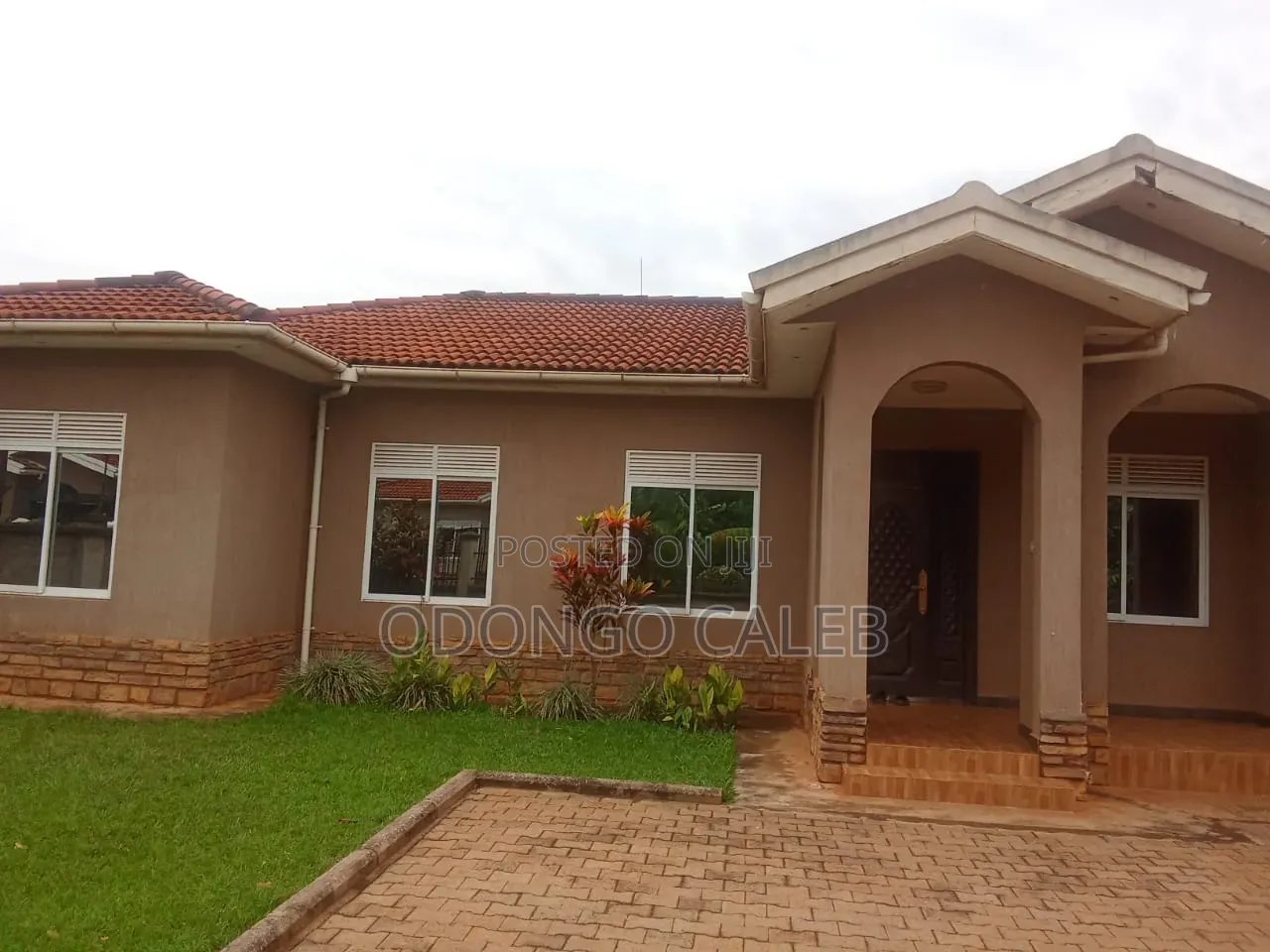 Furnished 4bdrm House in Mirembe Villas Kigo, Central Division for sale