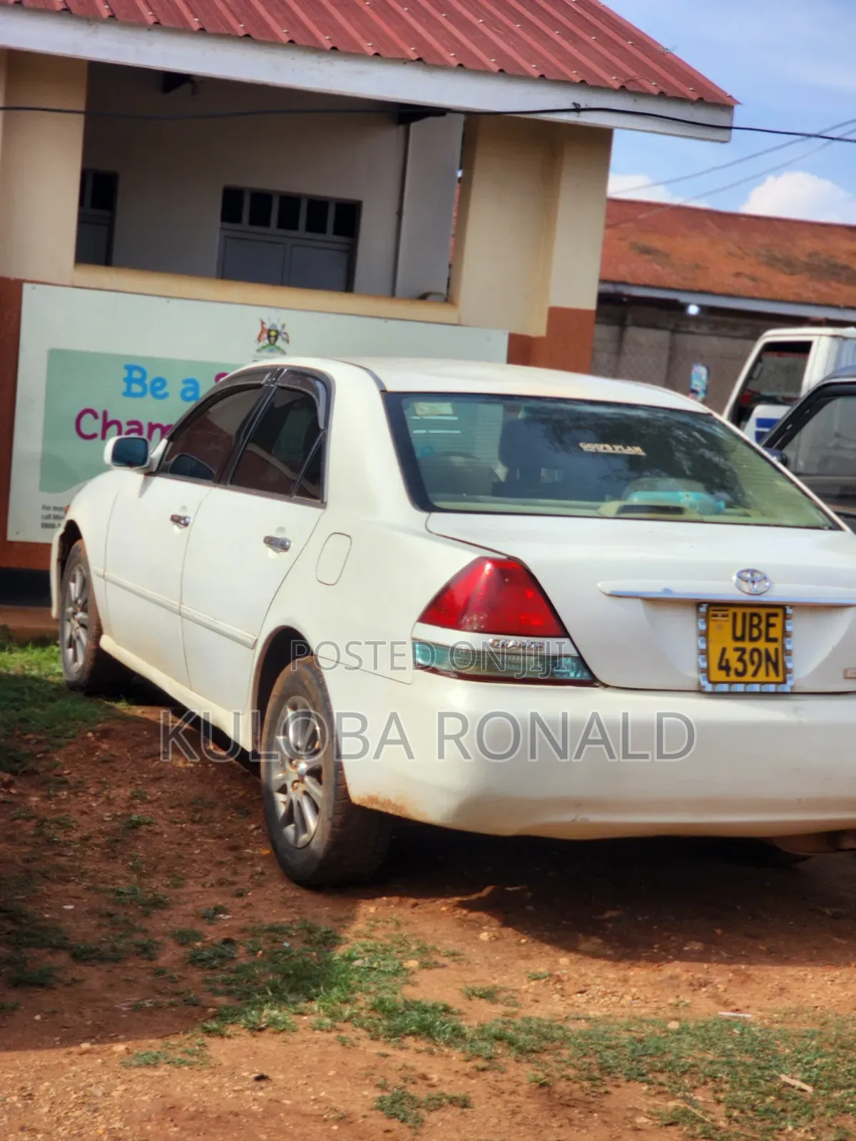 Toyota Mark II 2.0 AWD 2004 White