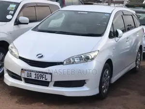 Toyota Wish 2012 White