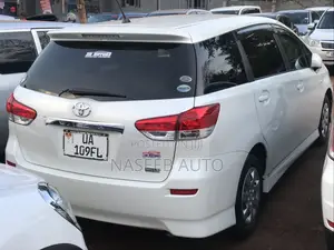 Toyota Wish 2012 White