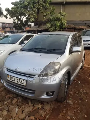 Toyota Passo 1.3 FWD 2008 Silver