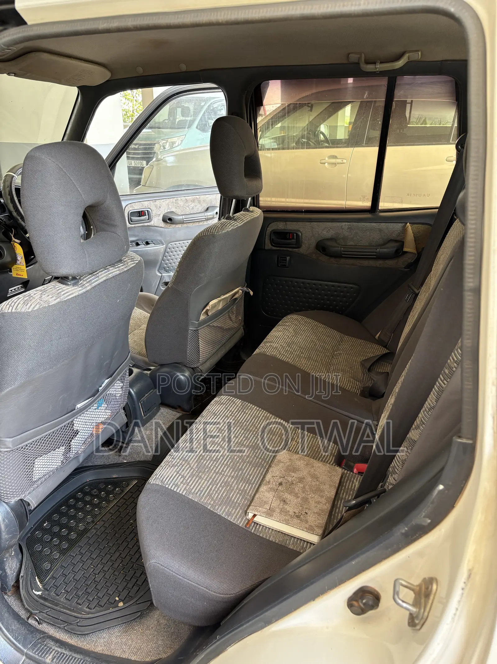Toyota RAV4 1999 Beige