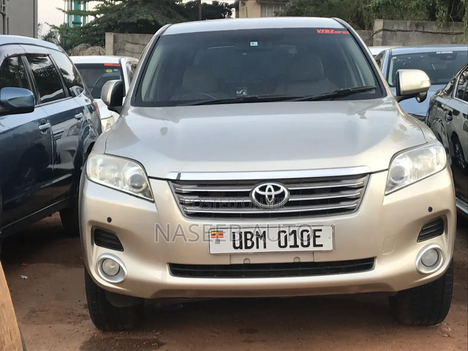 Toyota Vanguard 2009 Gold