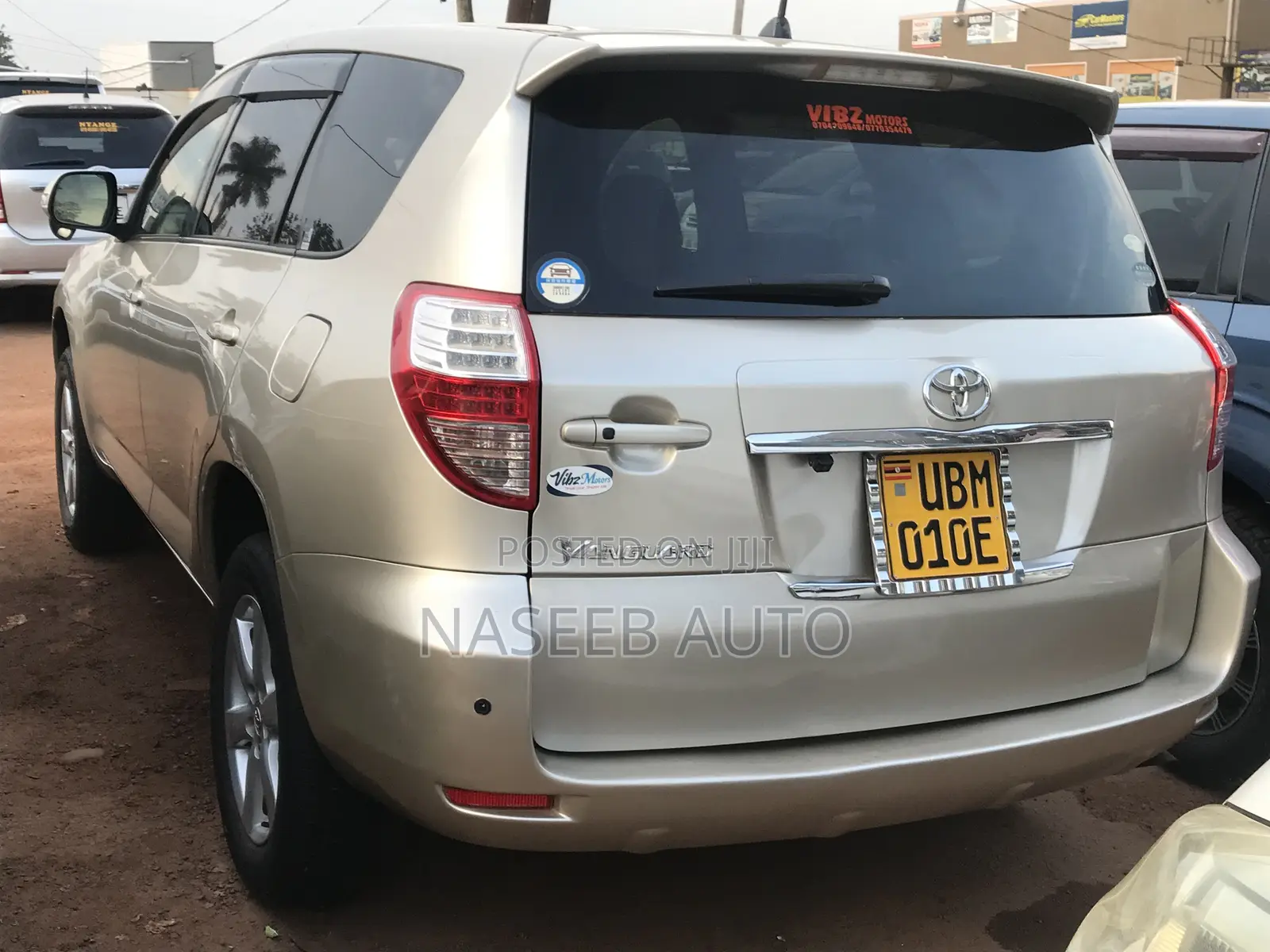 Toyota Vanguard 2009 Gold